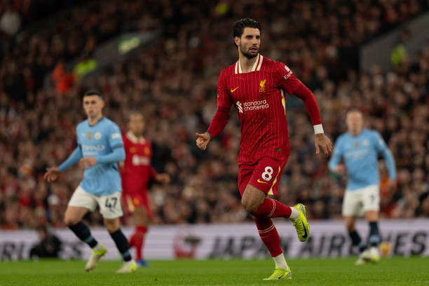 他的表现使 他的表现使