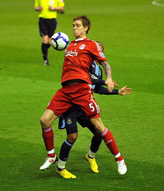 两支球队的 两支球队的